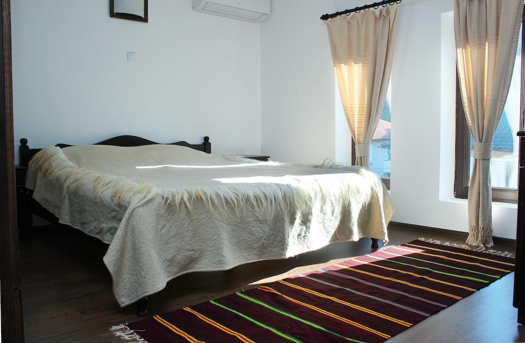Topalovi Guest House Zlatograd Room photo