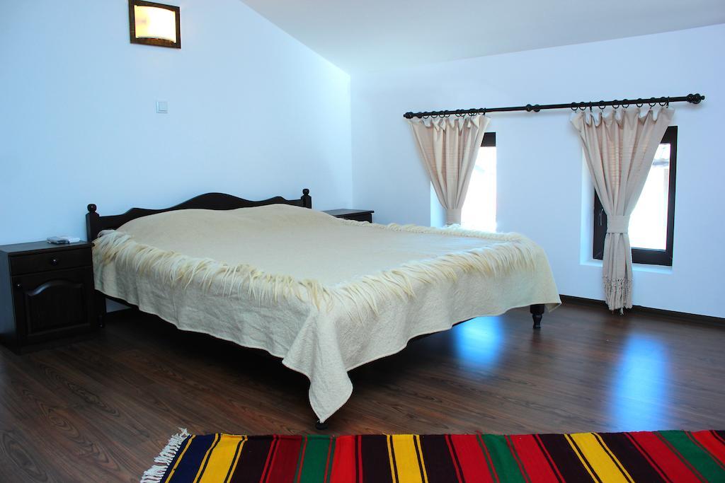 Topalovi Guest House Zlatograd Room photo