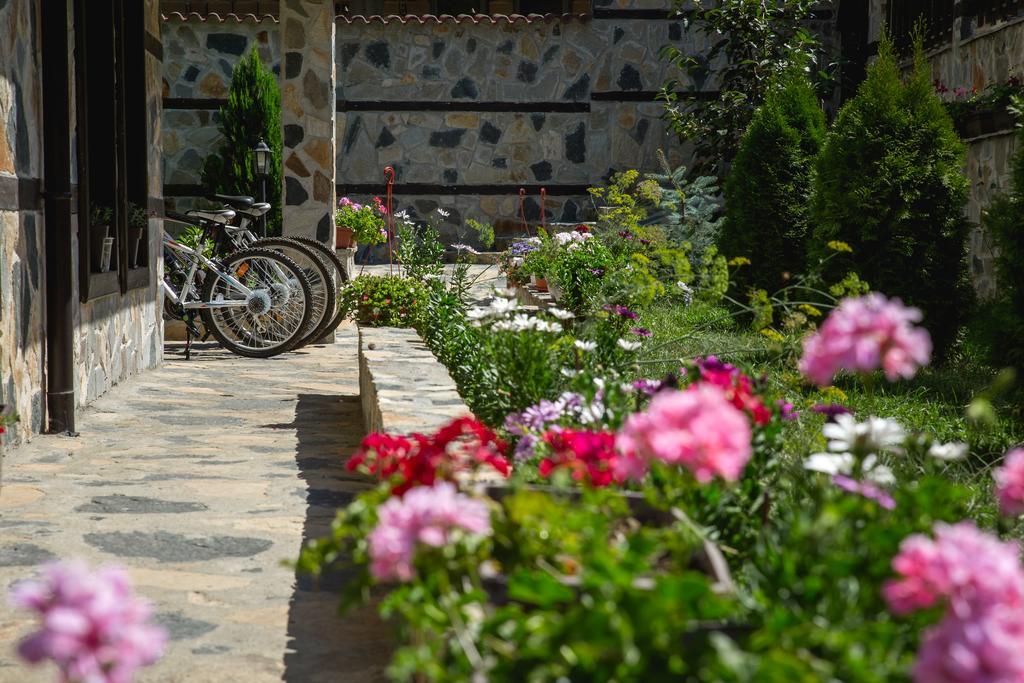 Topalovi Guest House Zlatograd Exterior photo
